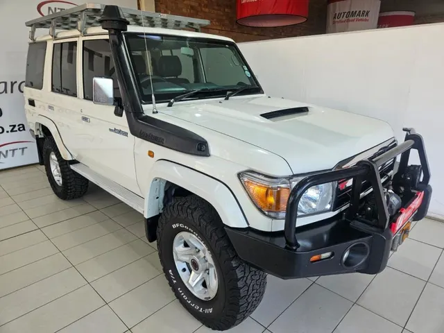 2020 Toyota Land Cruiser 76 4.5D-4D LX V8 Station Wagon