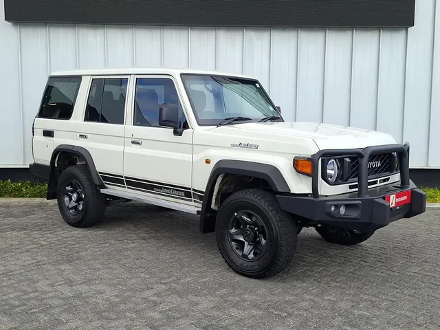 2026 Toyota Land Cruiser 76 2.8GD-6 Station Wagon VX