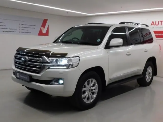 2017 Toyota Land Cruiser 200 4.5D-4D V8 VX