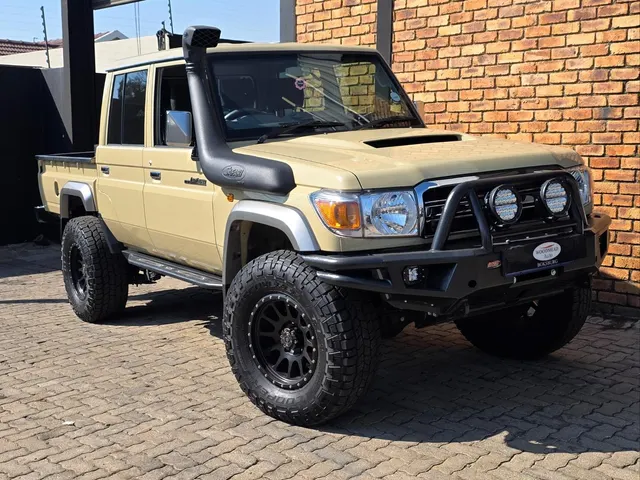 2022 Toyota Land Cruiser 79 4.5D-4D LX V8 Double Cab