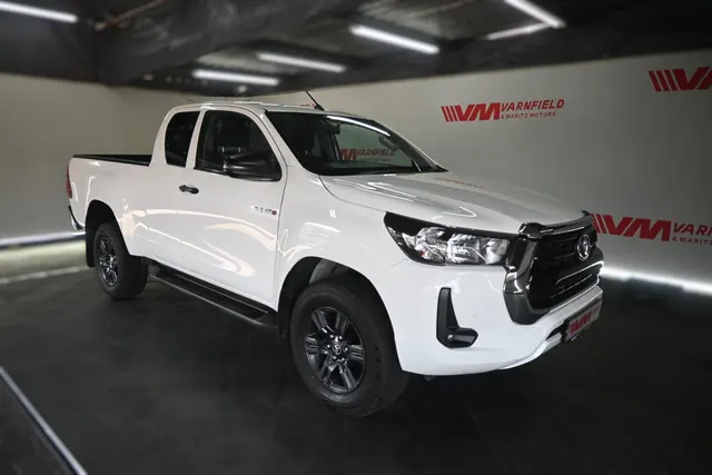 2023 Toyota Hilux 2.4GD-6 Xtra Cab Raider Auto