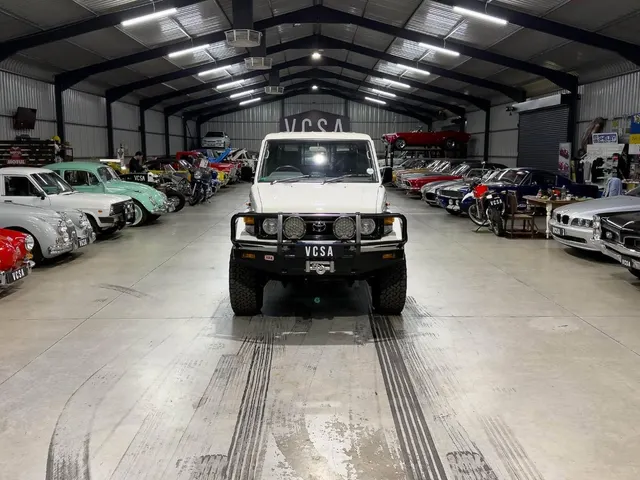 2004 Toyota Land Cruiser EFI 70 Series