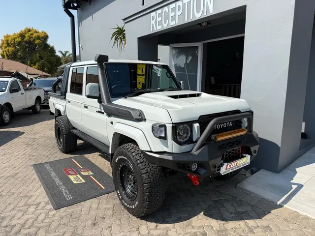 2026 Toyota Land Cruiser 79 4.5D-4D LX V8 Double Cab