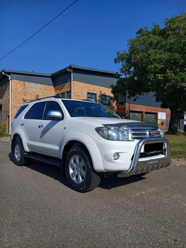 2010 Toyota Fortuner V6 4.0