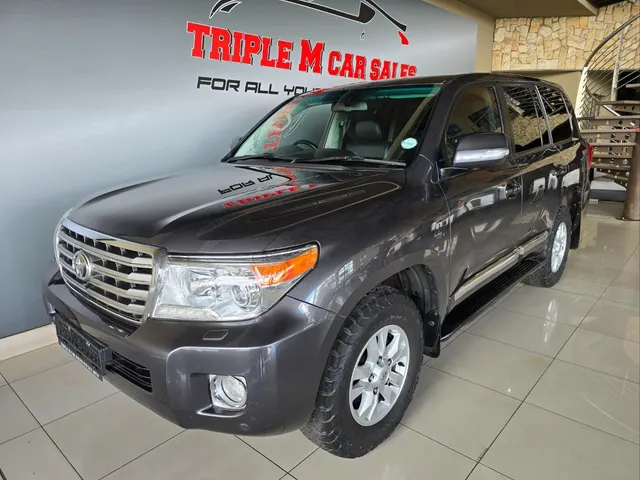 2015 Toyota Land Cruiser 200 4.5D-4D V8 VX