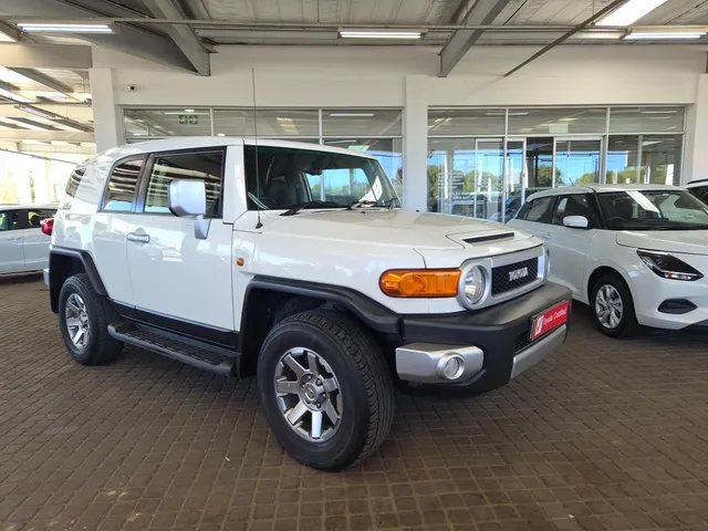 2022 Toyota FJ Cruiser FJ Cruiser