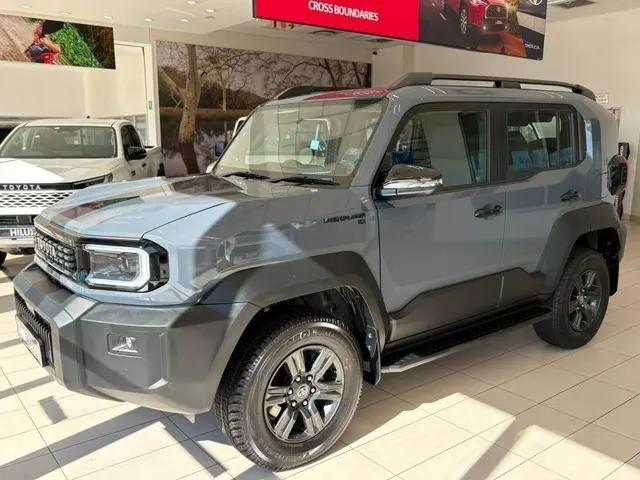 2026 Toyota Land Cruiser FJ 2.7 4x4 GX