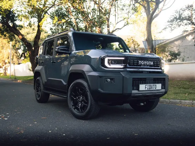 2026 Toyota Land Cruiser FJ 2.7 4x4 VX