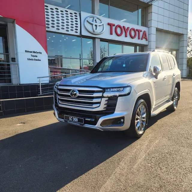 2026 Toyota Land Cruiser 300 3.5T HEV ZX