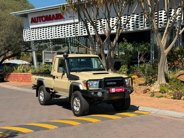 2022 Toyota Land Cruiser 79 Land Cruiser 79 4.5D-4D LX V8