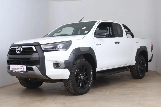 2022 Toyota Hilux 2.8GD-6 Xtra Cab 4x4 Legend Auto