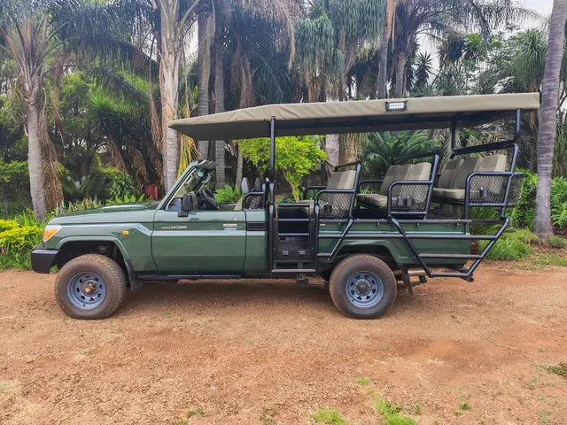 2010 Toyota Land Cruiser 79 4.0 V6