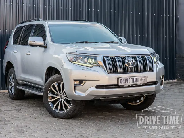 2023 Toyota Land Cruiser Prado 4.0 VX