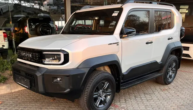 2026 Toyota Land Cruiser FJ 2.7 4x4 GX