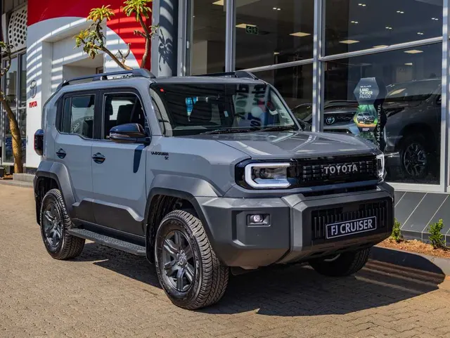 2026 Toyota Land Cruiser FJ 2.7 4x4 GX