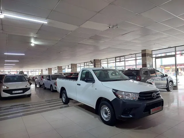 2025 Toyota Hilux 2.4GD Single Cab S (Aircon)