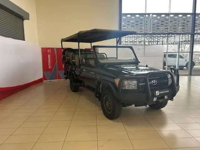 2012 Toyota Land Cruiser 79 Land Cruiser 79 4.2D