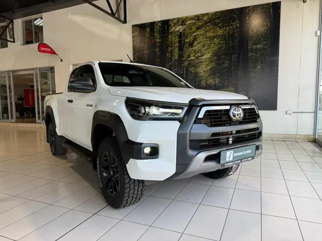2023 Toyota Hilux 2.8GD-6 Xtra Cab 4x4 Legend Auto
