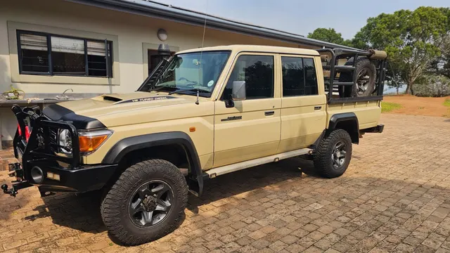 2020 Toyota Land Cruiser 79 4.5D-4D LX V8 Double Cab