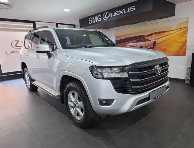 2022 Toyota Land Cruiser 300 3.3D GX-R