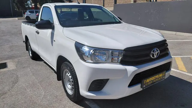 2017 Toyota Hilux 2.4GD (Aircon)