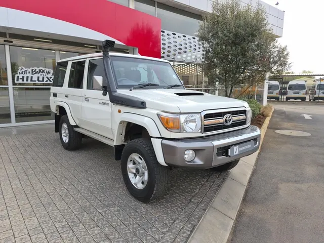 2021 Toyota Land Cruiser 76 4.5D-4D LX V8 Station Wagon