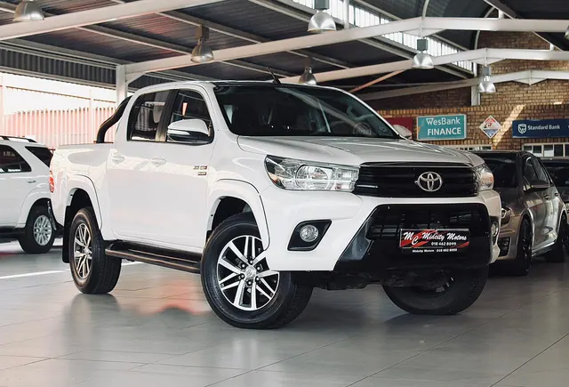 2018 Toyota Hilux 2.8GD-6 Double Cab 4x4 Raider Black Limited Edition