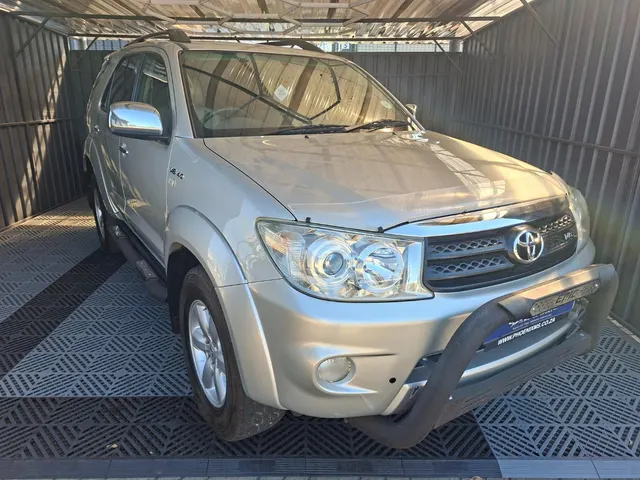 2009 Toyota Fortuner V6 4.0