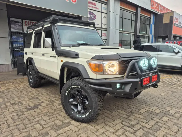 2023 Toyota Land Cruiser 76 4.5D-4D LX V8 Station Wagon