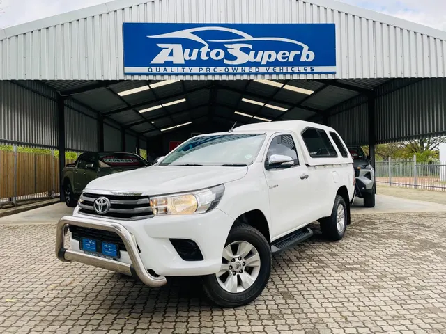 2017 Toyota Hilux 2.4GD-6 SRX