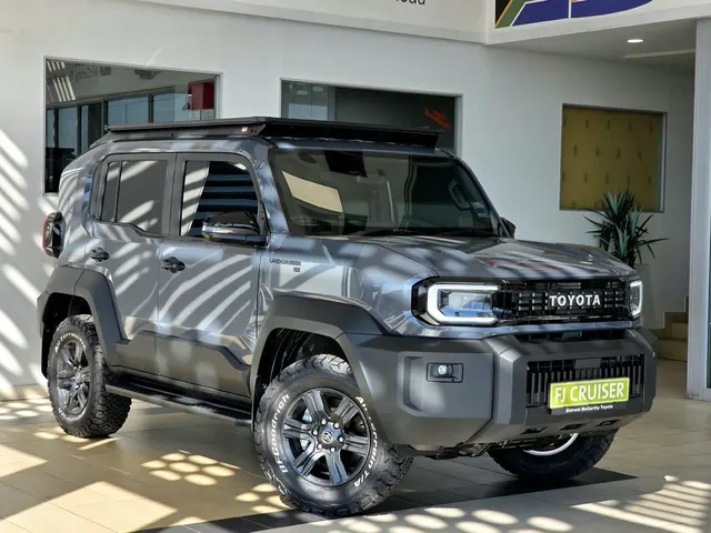 2026 Toyota Land Cruiser FJ 2.7 4x4 GX