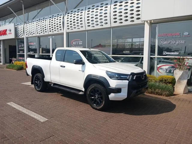 2025 Toyota Hilux 2.8GD-6 Xtra Cab Legend Auto