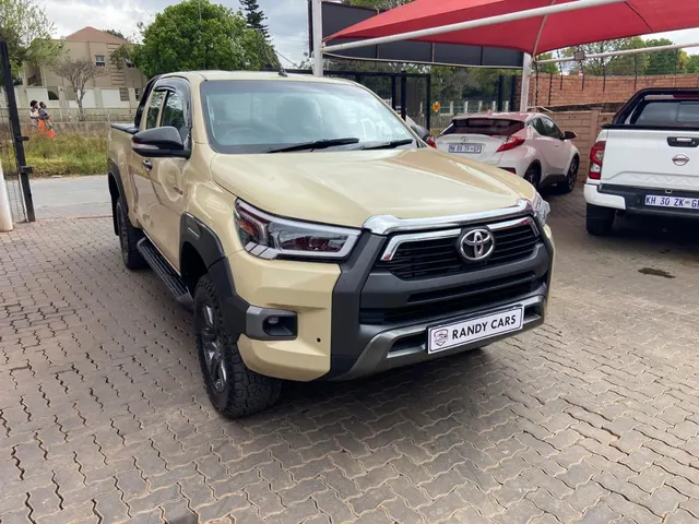 2022 Toyota Hilux 2.4GD-6 Xtra Cab Raider