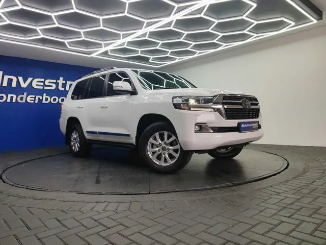 2021 Toyota Land Cruiser 200 4.5D-4D V8 VX-R