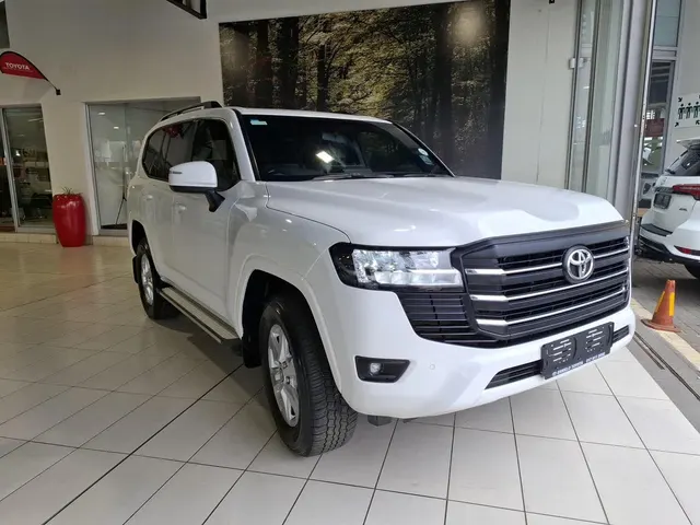 2023 Toyota Land Cruiser 300 3.3D GX-R
