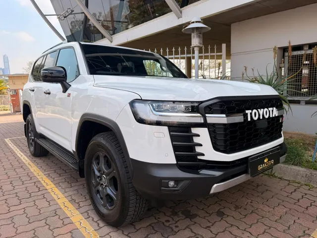 2026 Toyota Land Cruiser 300 3.3D GR-Sport