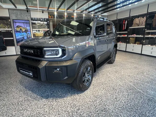 2026 Toyota Land Cruiser FJ 2.7 4x4 GX