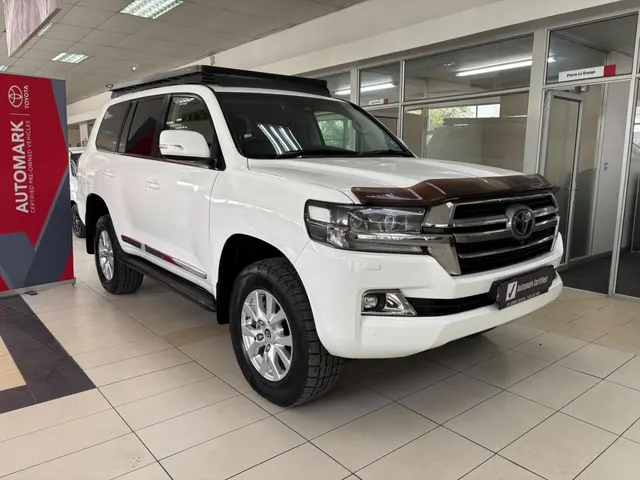 2019 Toyota Land Cruiser 200 4.5D-4D V8 VX-R