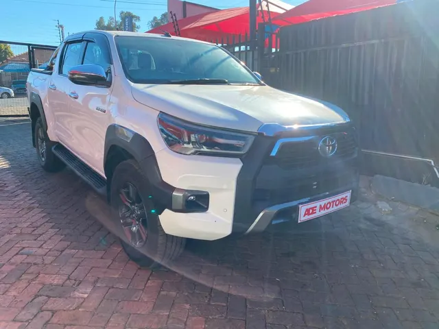 2023 Toyota Hilux 2.8GD-6 Double Cab Legend Auto