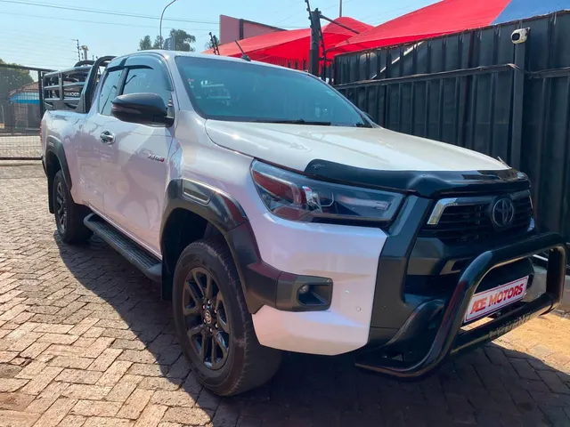 2021 Toyota Hilux 2.8GD-6 Xtra Cab Legend Auto