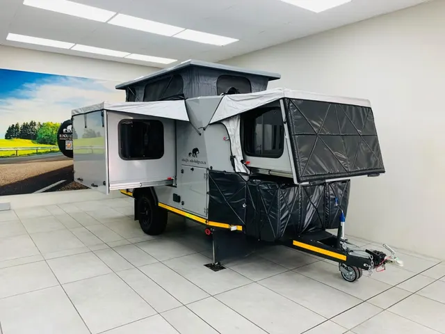 2026 Bundu Lodge Elephant 4 Sleeper