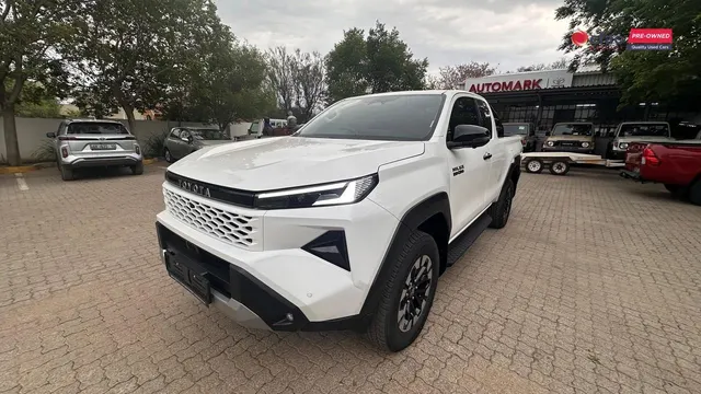 2026 Toyota Hilux 2.8GD-6 Xtra Cab Raider X
