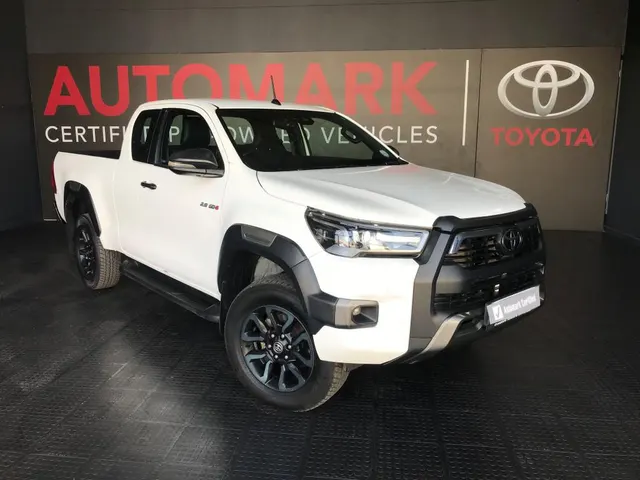 2024 Toyota Hilux 2.8GD-6 Xtra Cab 4x4 Legend Auto