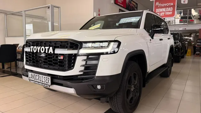 2026 Toyota Land Cruiser 300 3.5T HEV GR-Sport
