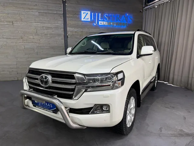 2020 Toyota Land Cruiser 200 4.5D-4D V8 VX-R