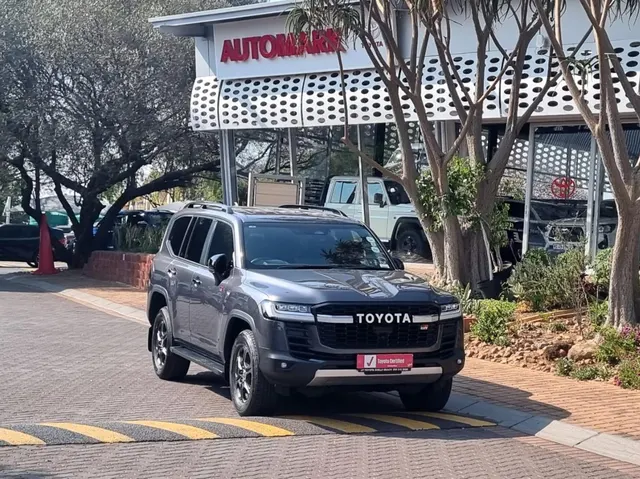 2025 Toyota Land Cruiser 300 3.3D GR-Sport