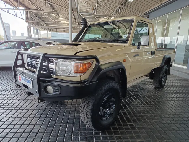 2017 Toyota Land Cruiser 79 Land Cruiser 79 4.5D-4D LX V8