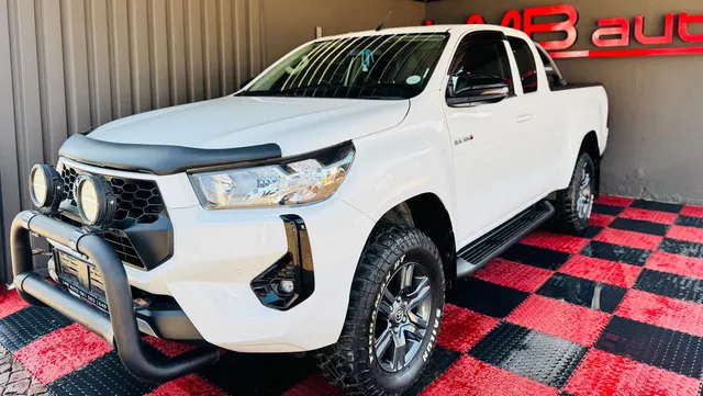 2025 Toyota Hilux 2.4GD-6 Xtra Cab Raider Auto