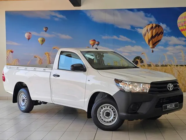 2026 Toyota Hilux 2.4GD Single Cab S (Aircon)