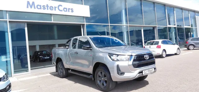 2023 Toyota Hilux 2.4GD-6 Xtra Cab Raider